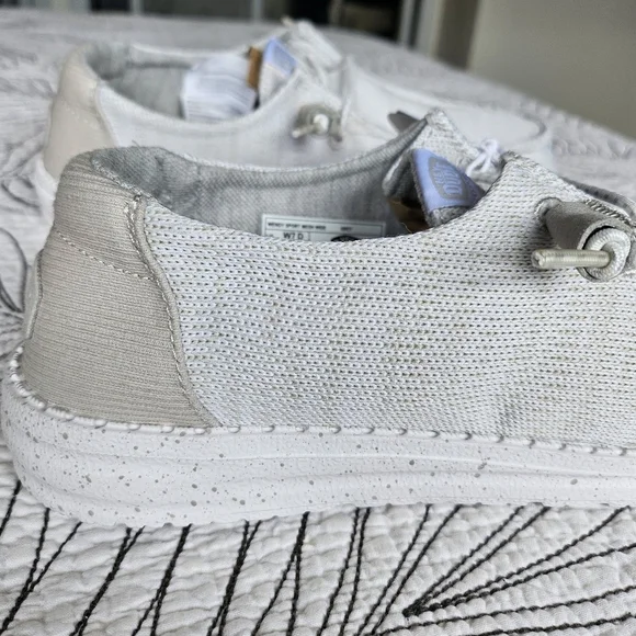 NWT Hey Dude Wendy Sport Mesh Light Gray 7 Wide slip-ons sneakers - Picture 3 of 15